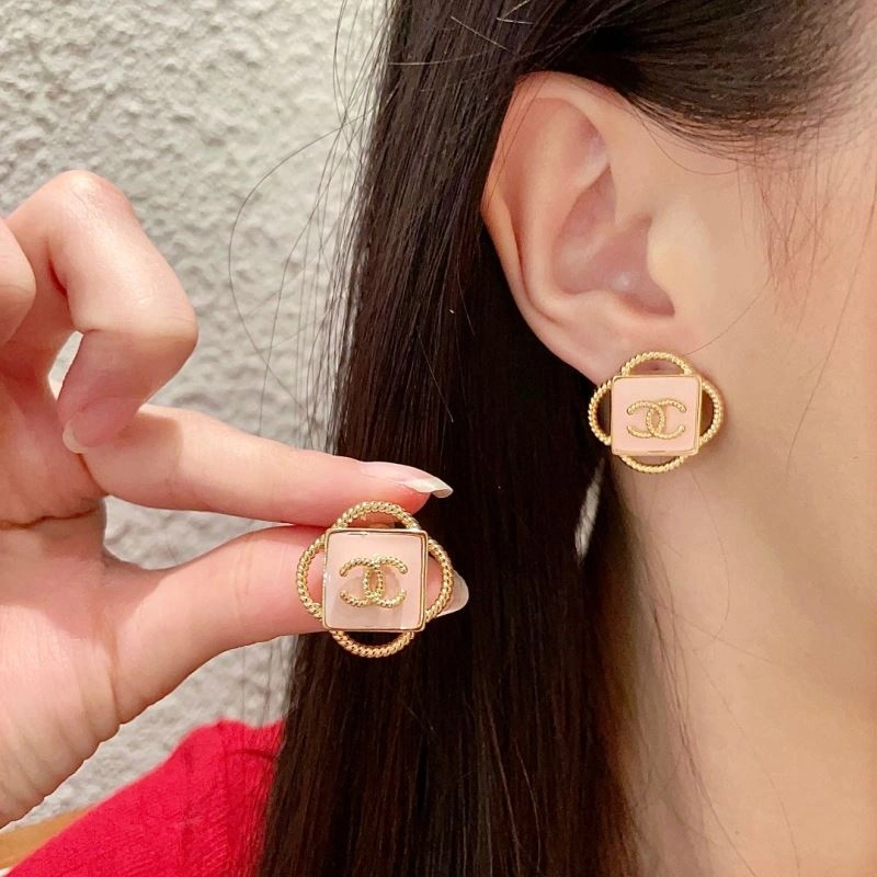 Chanel Earrings Durable 230666