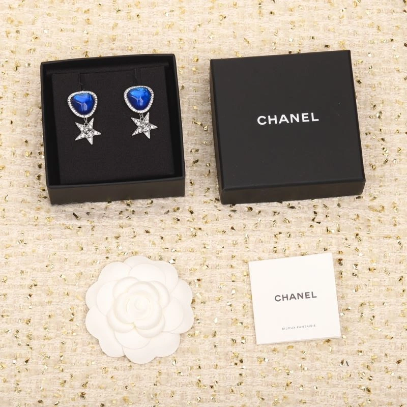 Minimalist Chanel Earrings 230715