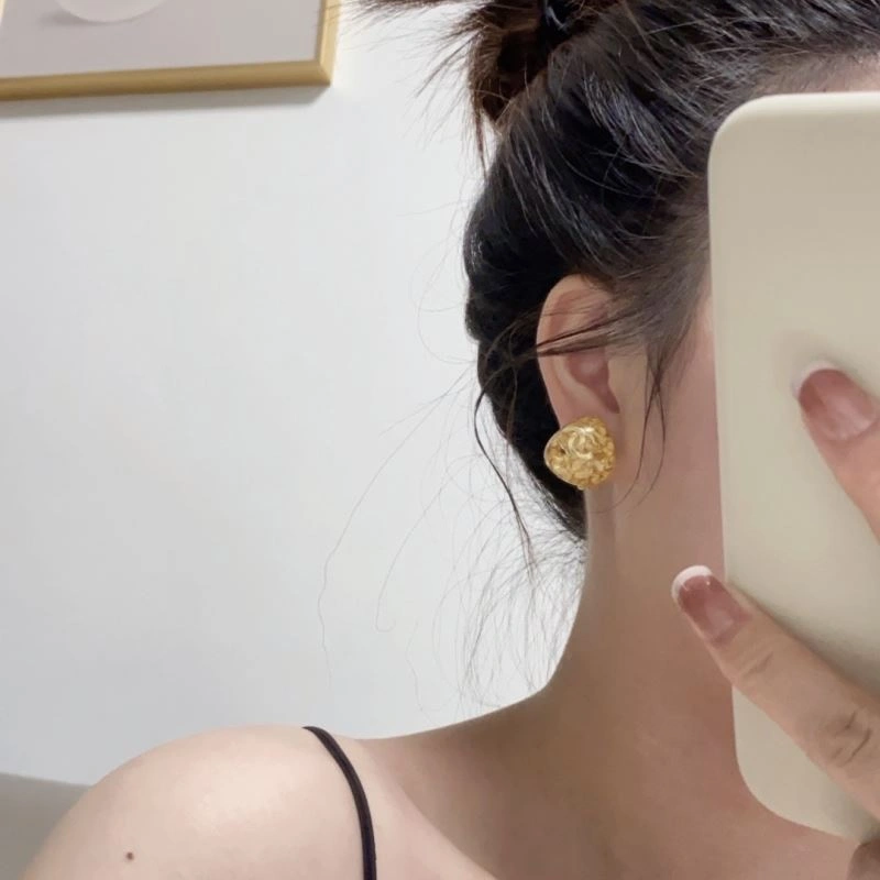 TechFriendly Chanel Earrings 230654