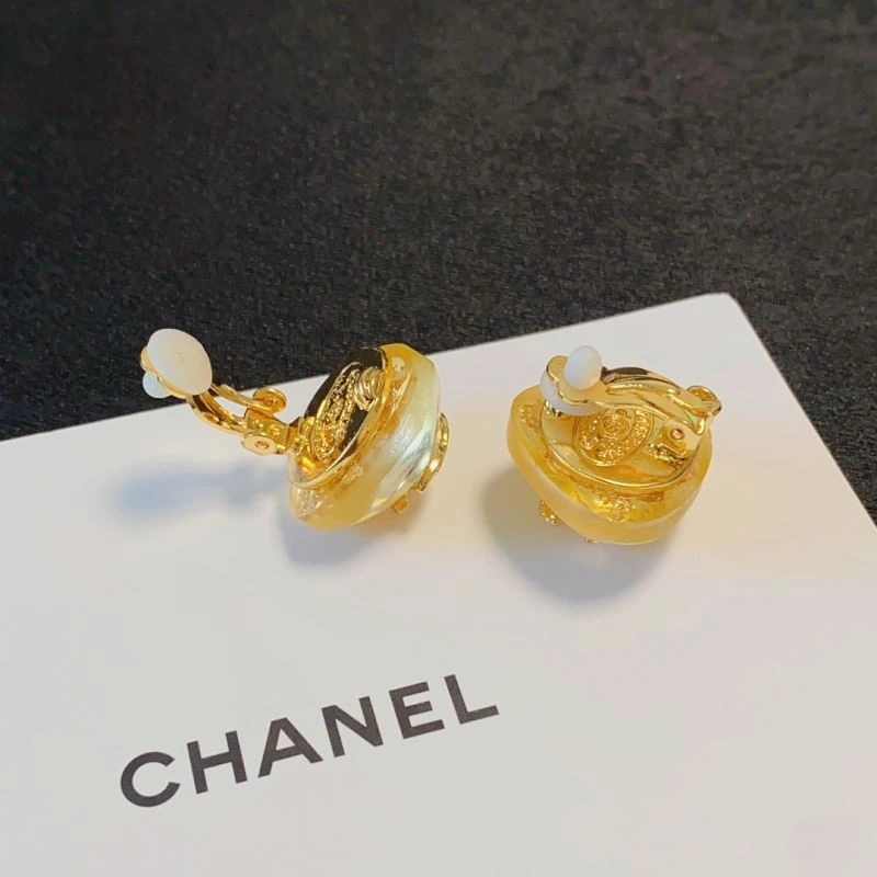 TechFriendly Chanel Earrings 230654