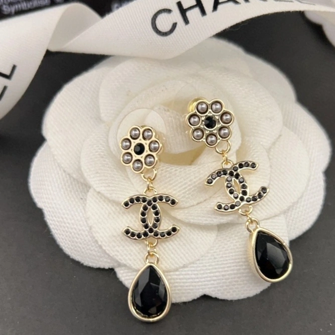 MultiPurpose Chanel Earrings 230614