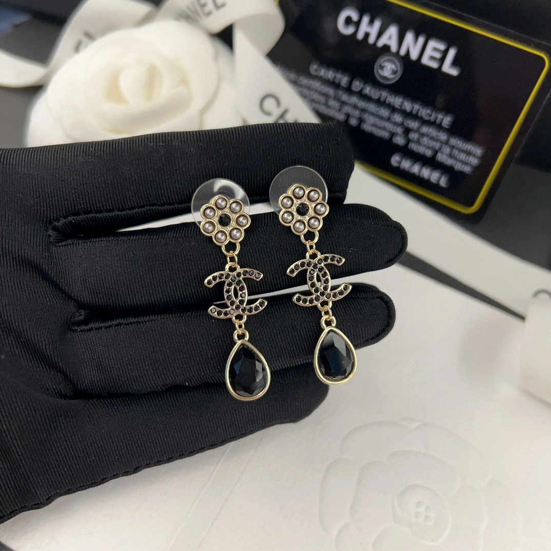MultiPurpose Chanel Earrings 230614