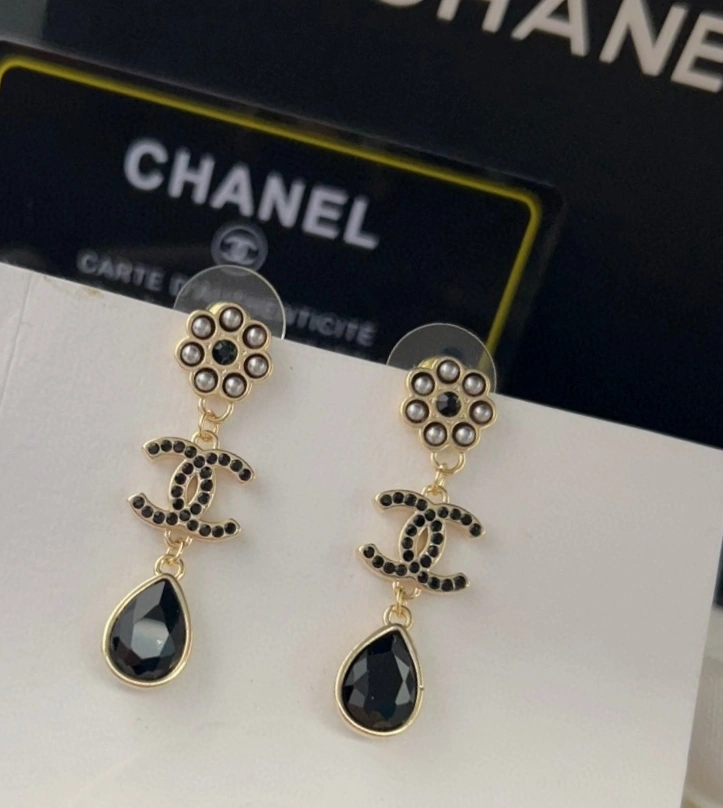 MultiPurpose Chanel Earrings 230614