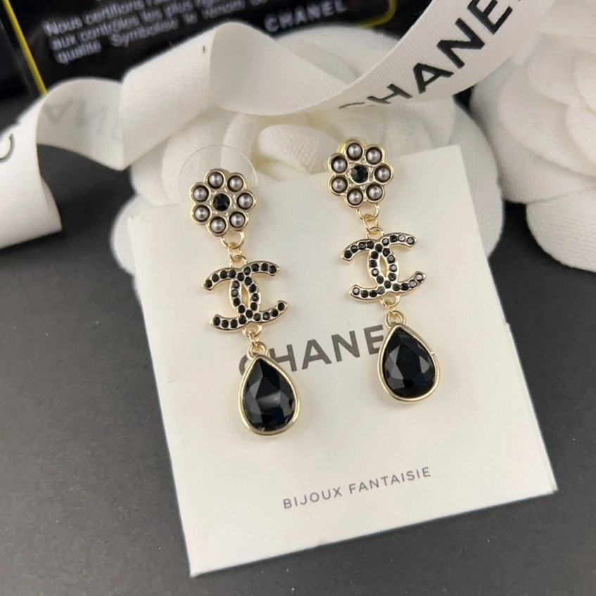 MultiPurpose Chanel Earrings 230614