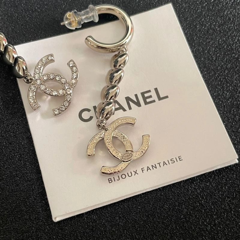 Supportive Chanel Earrings 230605