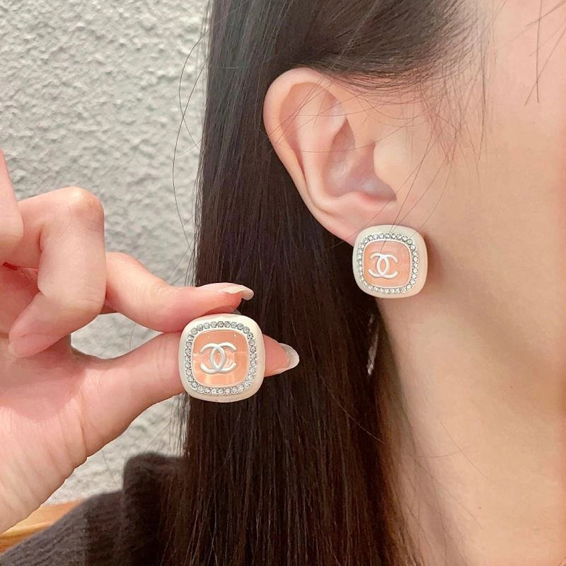 Breathable Chanel Earrings 230720