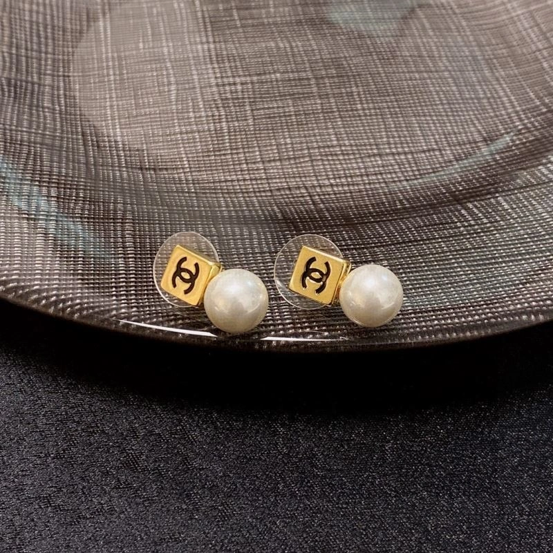 Affordable Chanel Earrings 230611