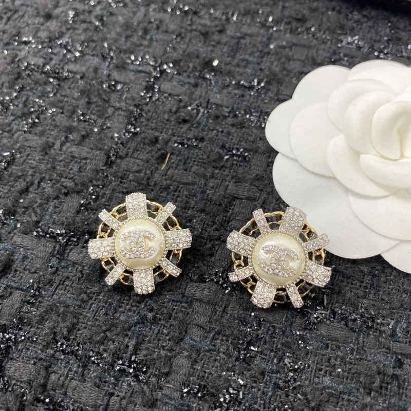 Neat Chanel Earrings 230639