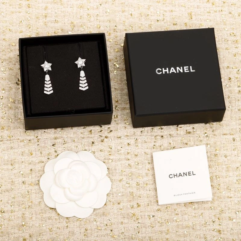 Stylish Chanel Earrings 230680