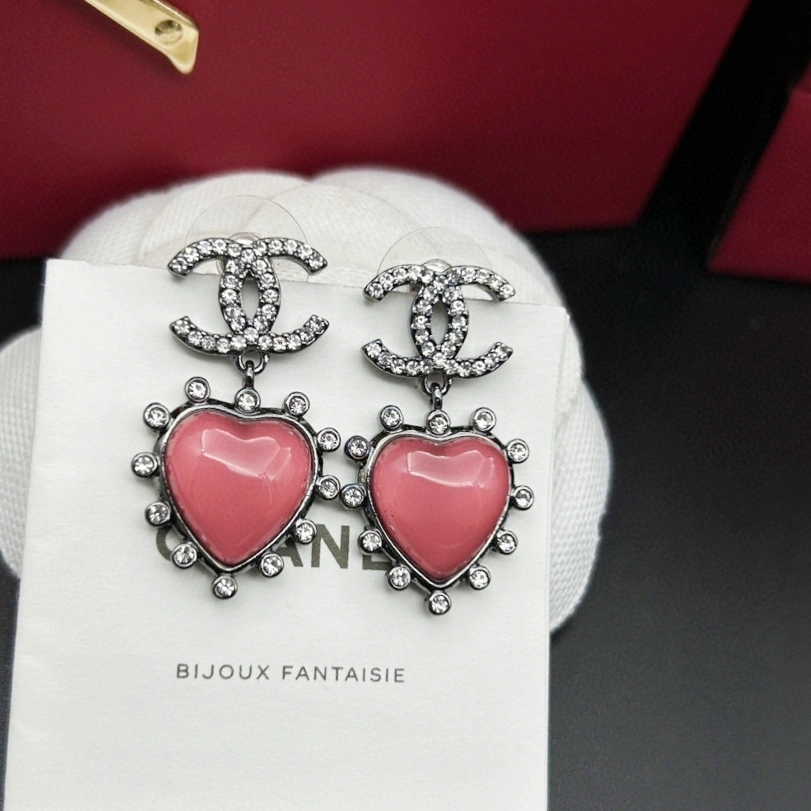 WellDesigned Chanel Earrings 230622