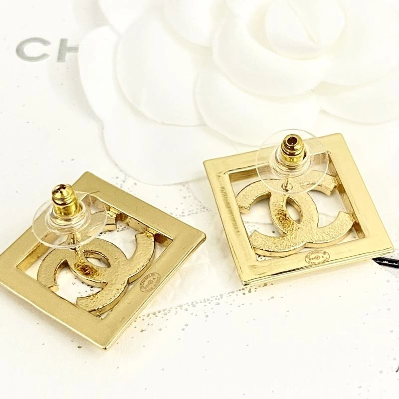 RelaxedFit Chanel Earrings 230580