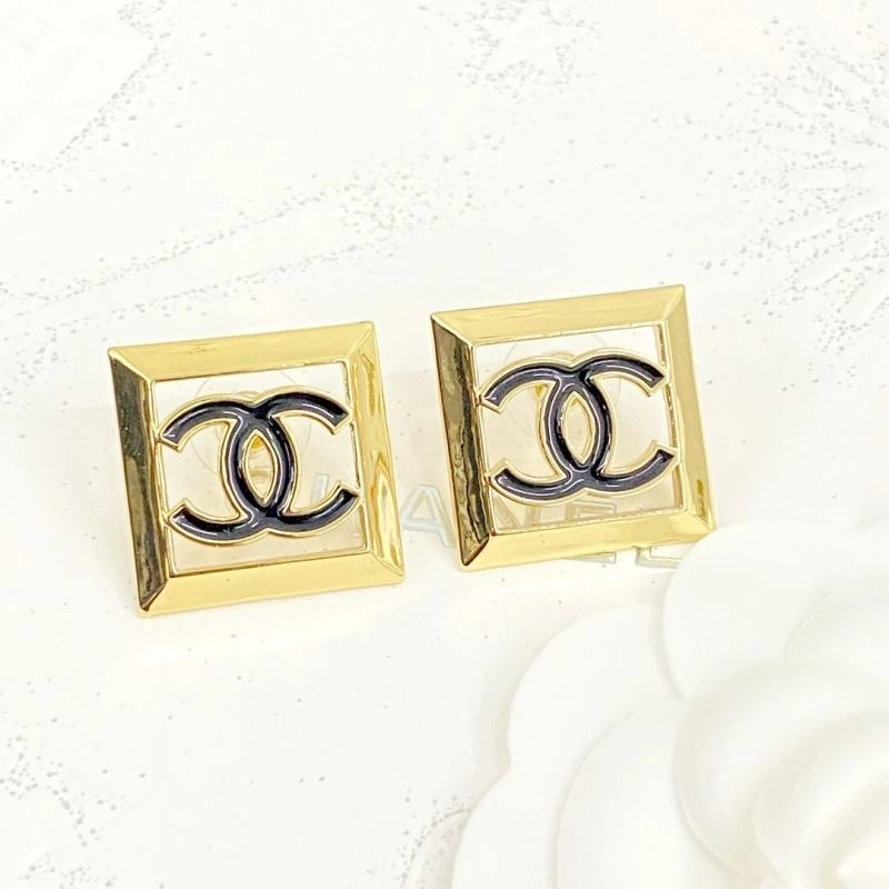 RelaxedFit Chanel Earrings 230580