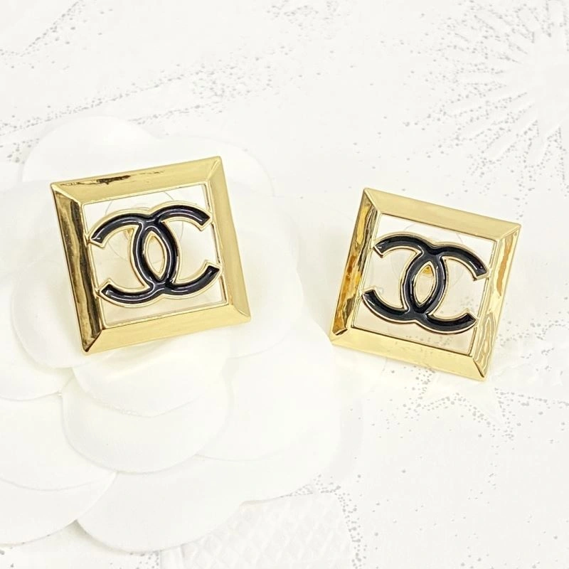 RelaxedFit Chanel Earrings 230580