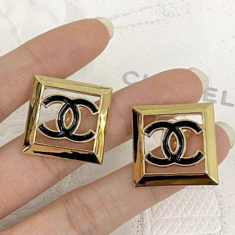 RelaxedFit Chanel Earrings 230580