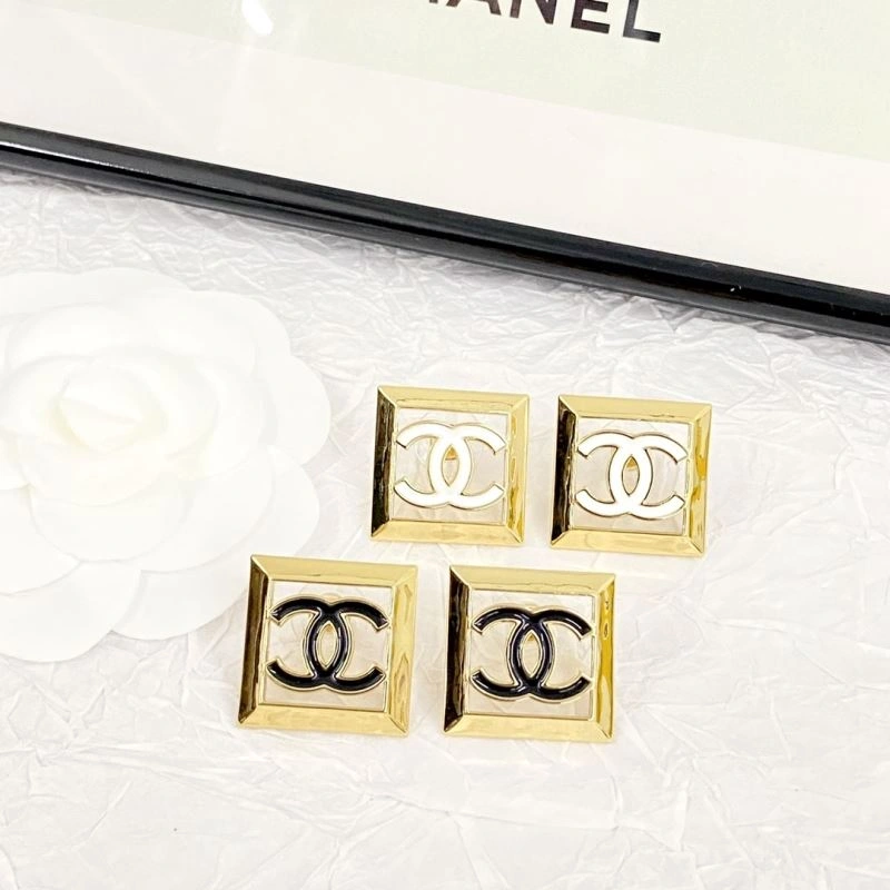 RelaxedFit Chanel Earrings 230580