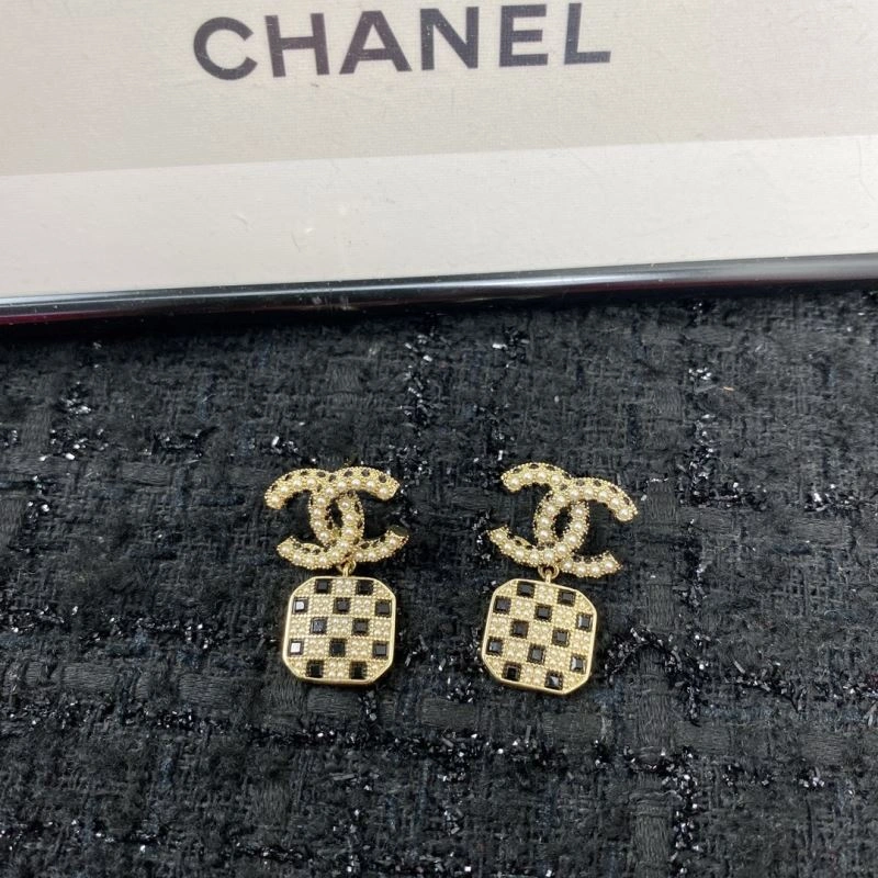 Chanel Earrings Contemporary 230565