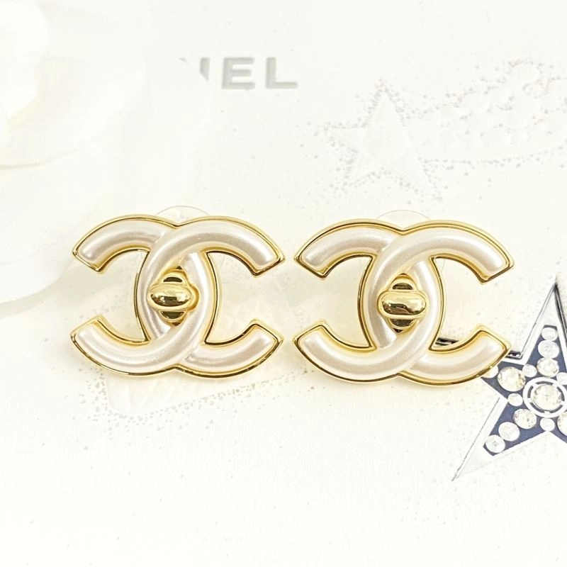 Chanel Earrings Bright 230578