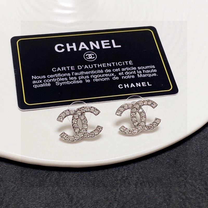 Reliable Chanel Earrings 230543