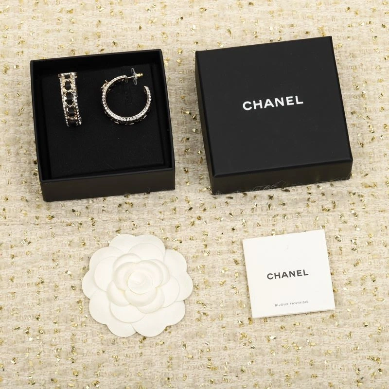 MoistureWicking Chanel Earrings 230537
