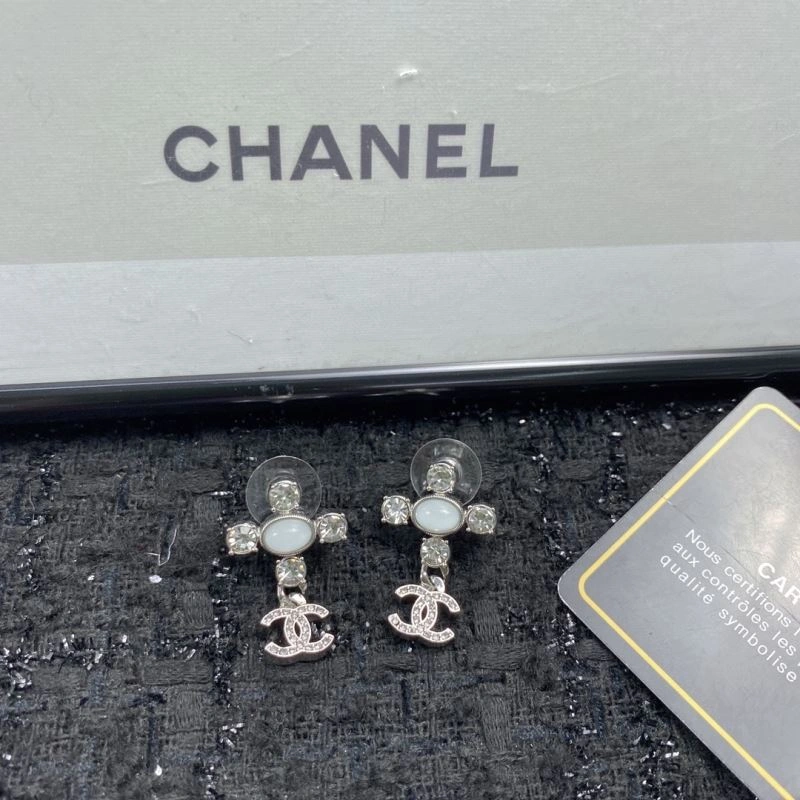 Chanel Earrings Unisex 230539
