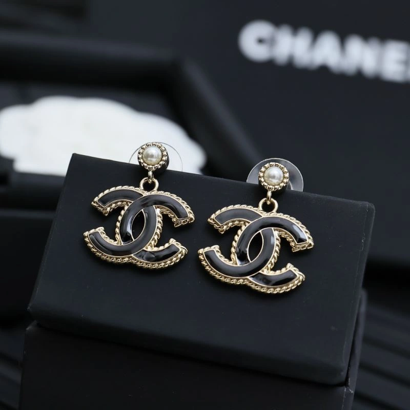 Chanel Earrings Compact 230547