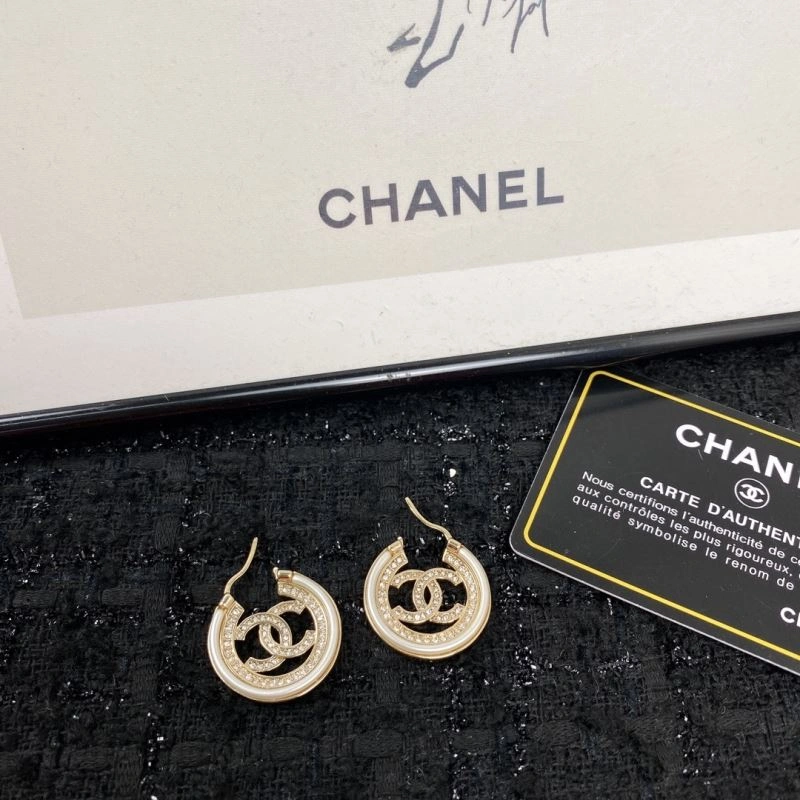 Attractive Chanel Earrings 230541