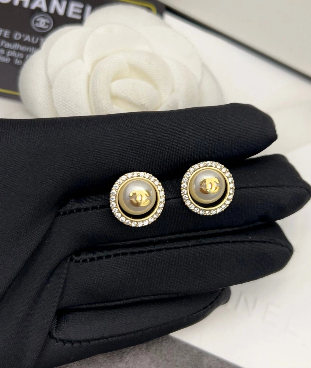 Practical Chanel Earrings 230549