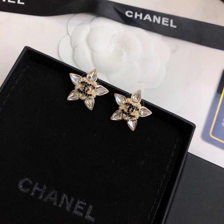 Chanel Earrings Stylish 232306