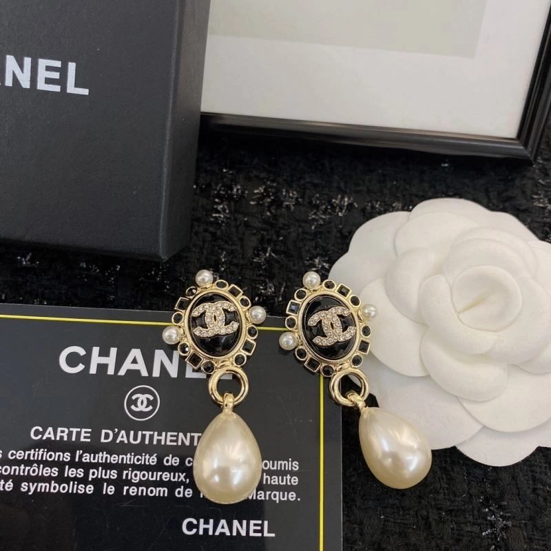 Breathable Chanel Earrings 232302