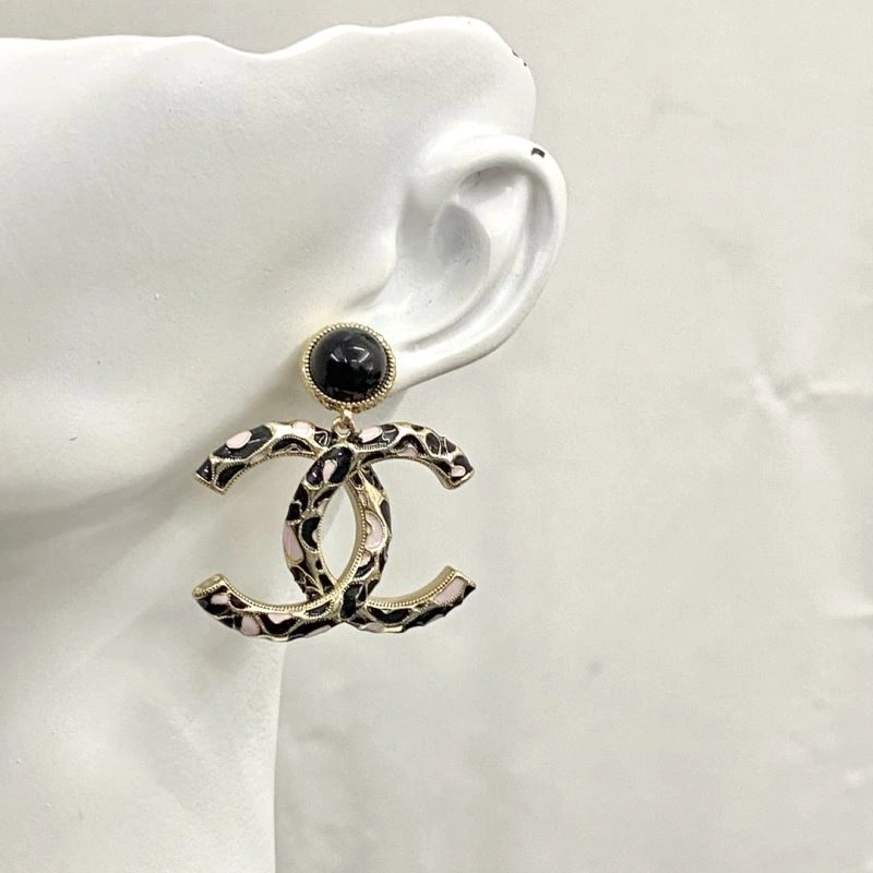 Tailored Chanel Earrings 232304