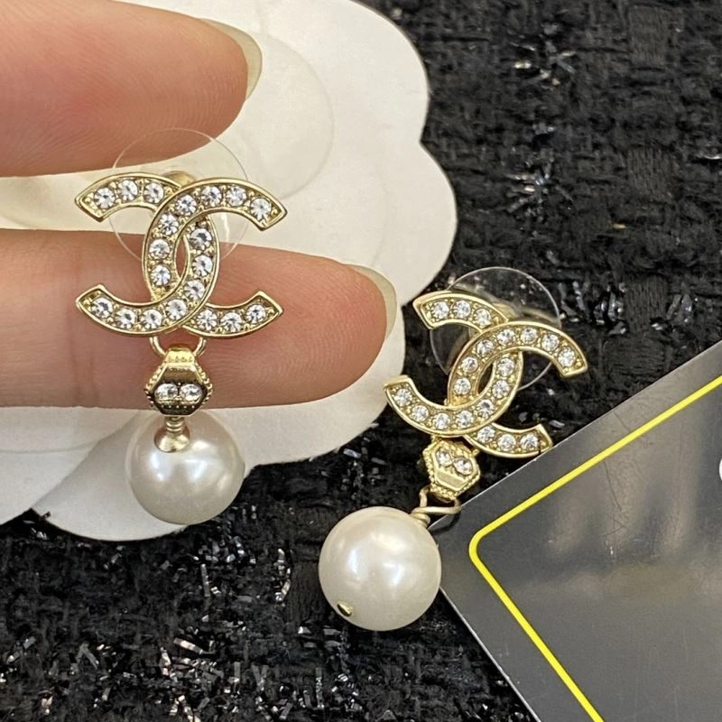 Chanel Earrings Casual 232317