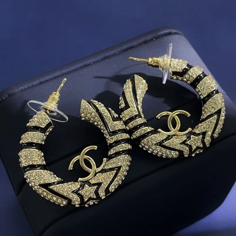 Trendsetting Chanel Earrings 232287
