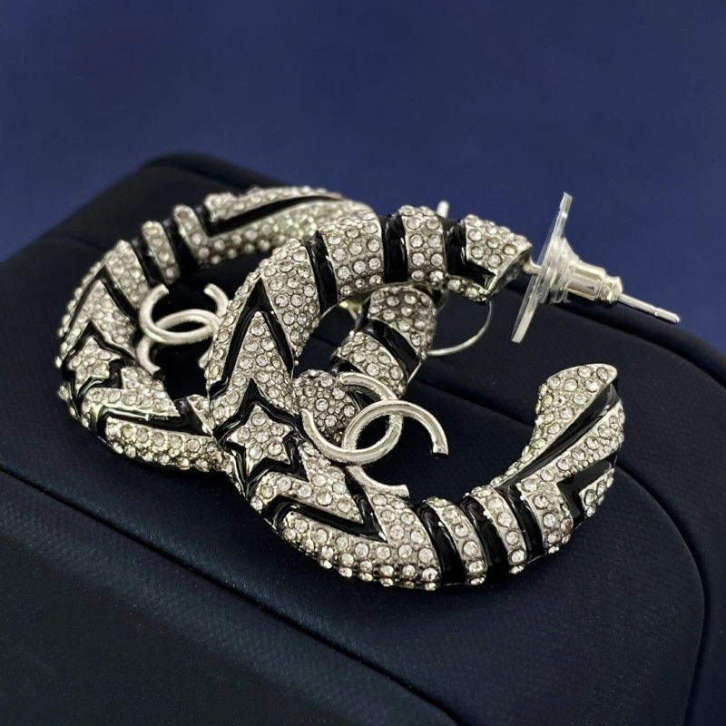 Trendsetting Chanel Earrings 232287
