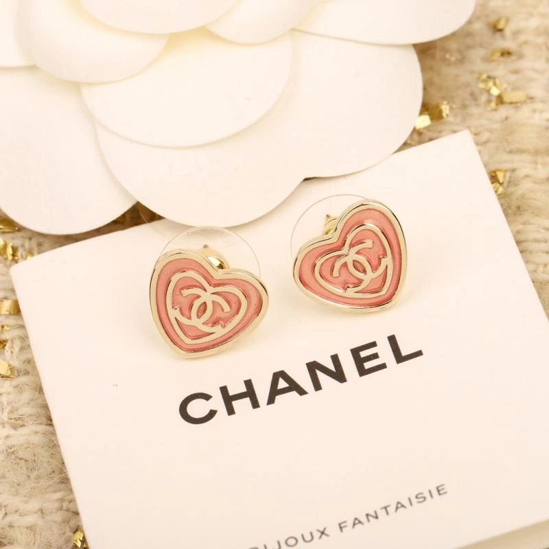 Lightweight Chanel Earrings 232309