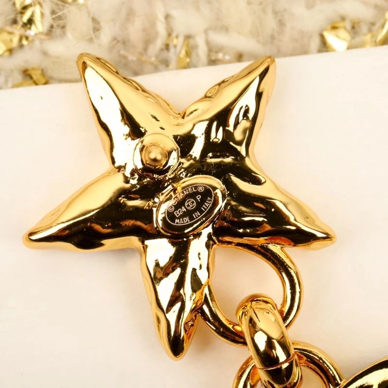 Unique Chanel Earrings 232325