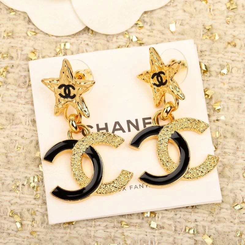 Unique Chanel Earrings 232325