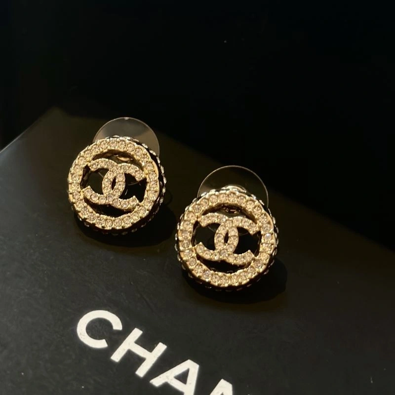 WaterResistant Chanel Earrings 232277