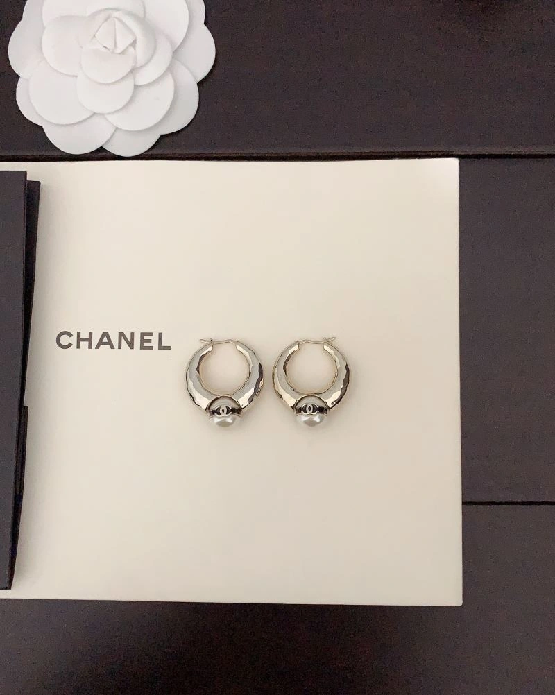 Chanel Earrings Breathable 232275