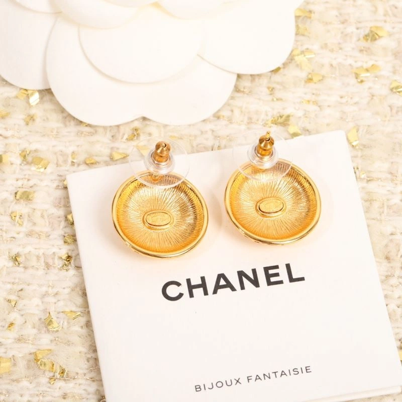 Chanel Earrings Cozy 232334