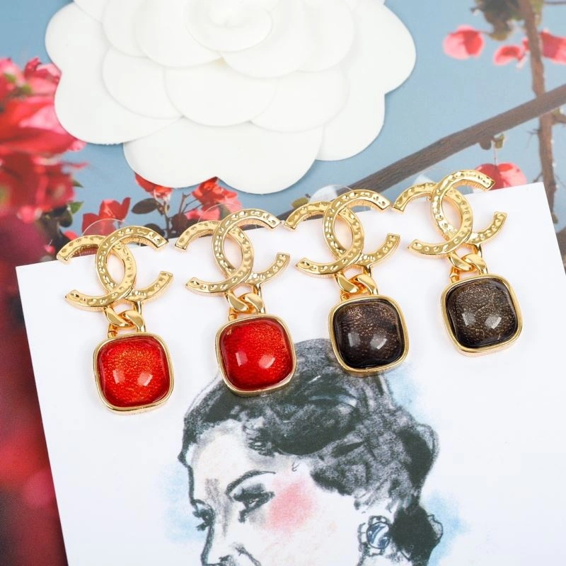 Supportive Chanel Earrings 232337