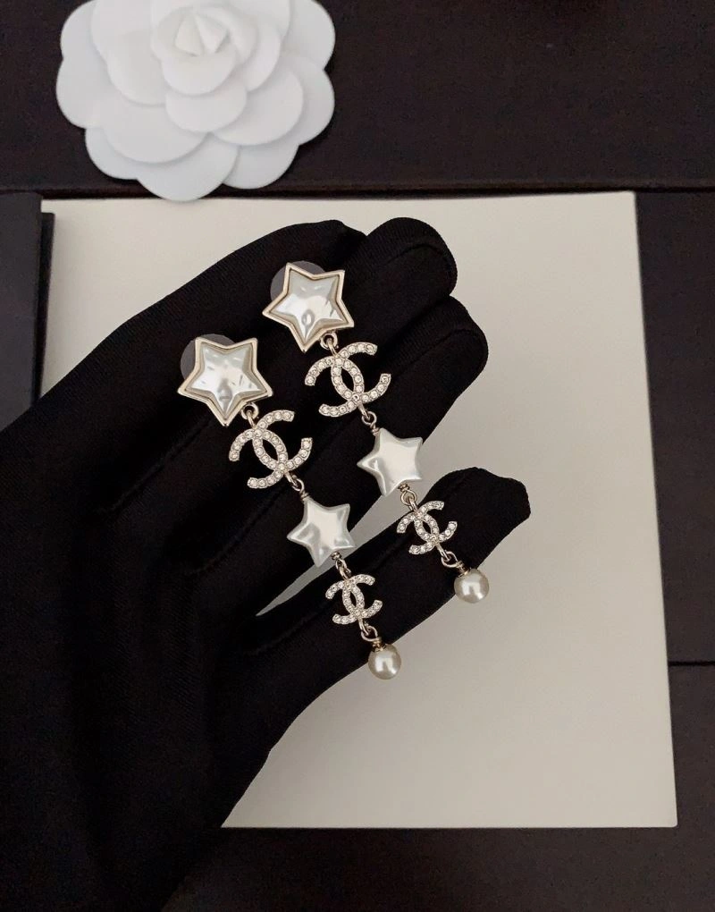 Resilient Chanel Earrings 232286