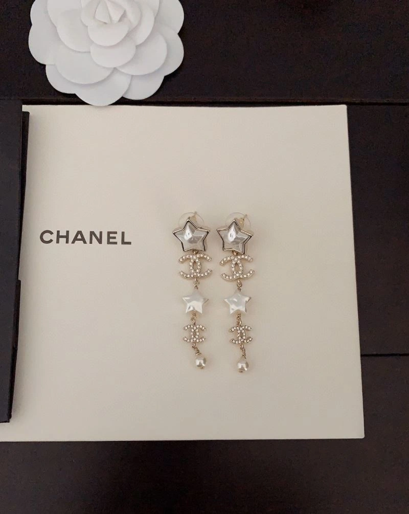 Resilient Chanel Earrings 232286