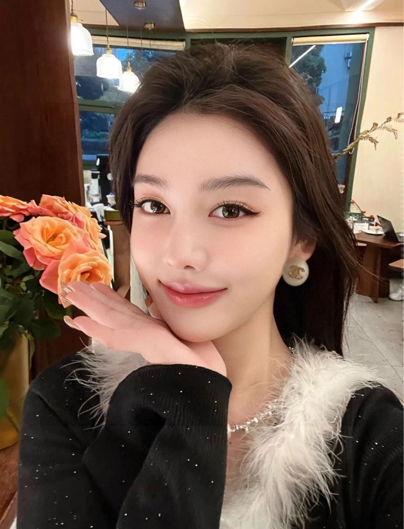 Chanel Earrings Modern 232260