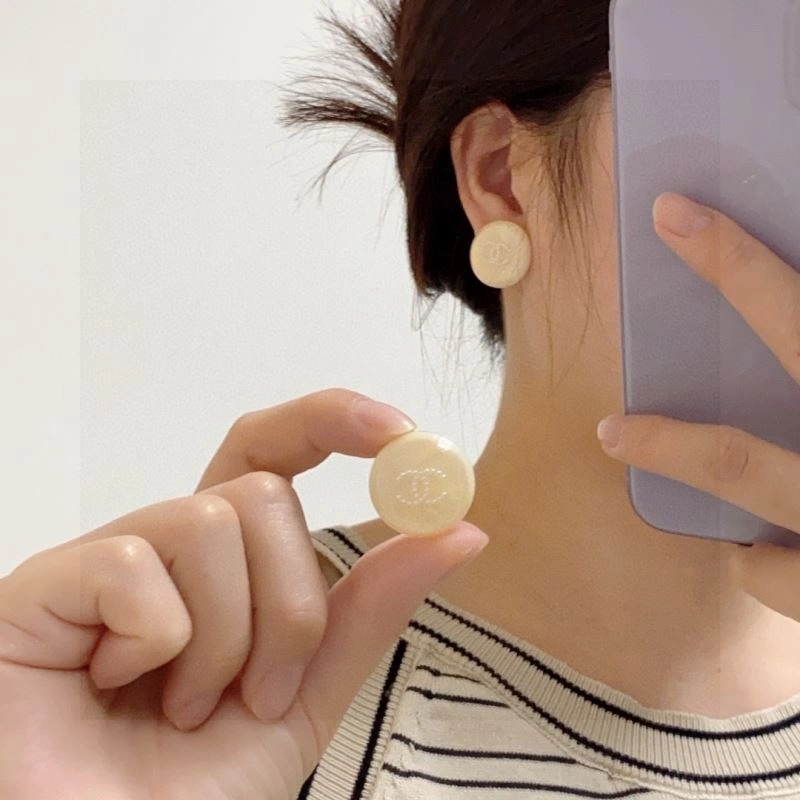 Chanel Earrings Premium 232254