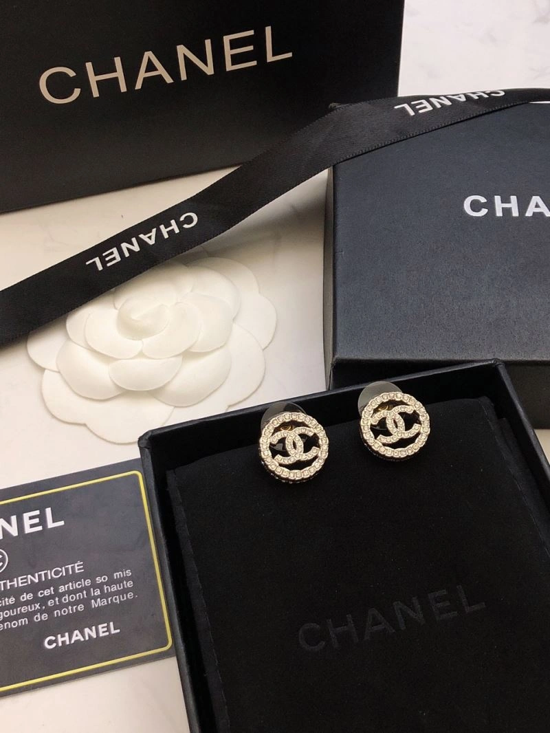 Chanel Earrings Bold 232259