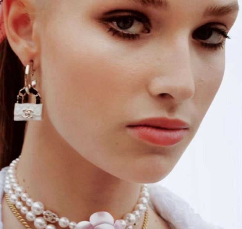 Trendsetting Chanel Earrings 232250