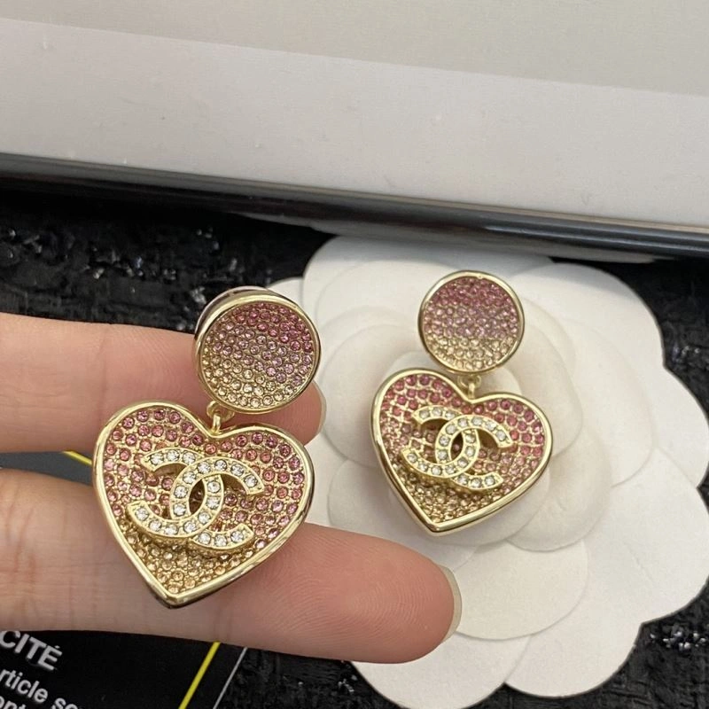 Chanel Earrings EyeCatching 232270