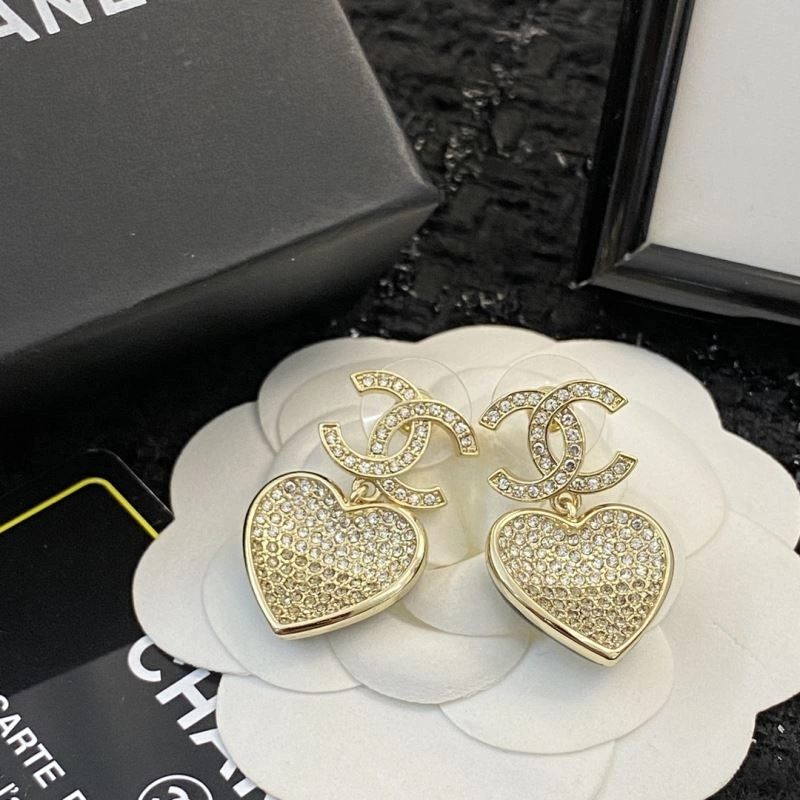 Comfortable Chanel Earrings 232267