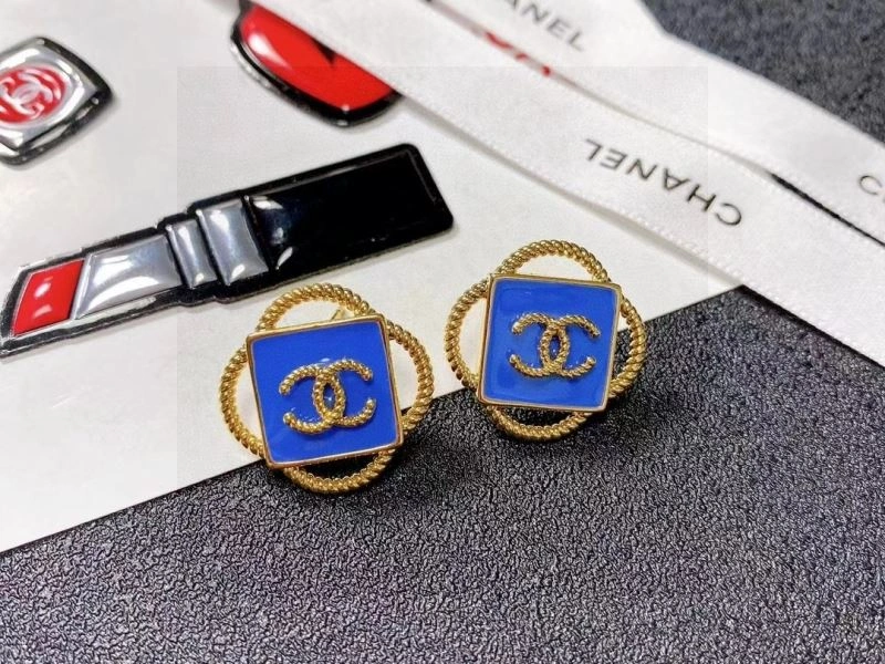 Chanel Earrings EyeCatching 232217