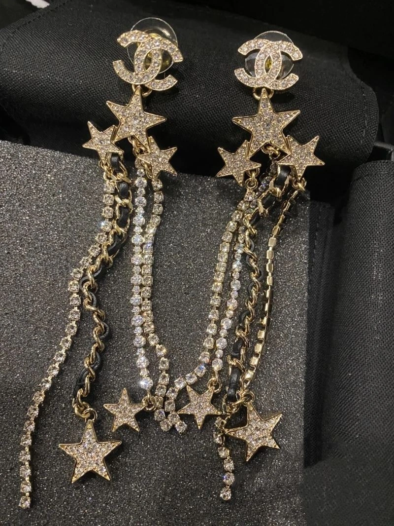 Minimalist Chanel Earrings 232246